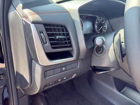 New 2026 Nissan Rogue SV AWD/4WD image 14