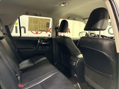 Used 2021 Toyota 4Runner TRD Off-Road Premium AWD/4WD image 16