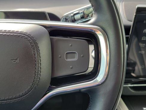 Certified 2024 Lincoln Nautilus Premier AWD/4WD image 21