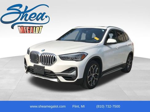 Used 2021 BMW X1 xDrive28i AWD/4WD image 1