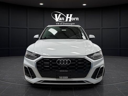 Used 2023 Audi Q5 2.0T Premium Plus w/ Premium Plus Package image 11
