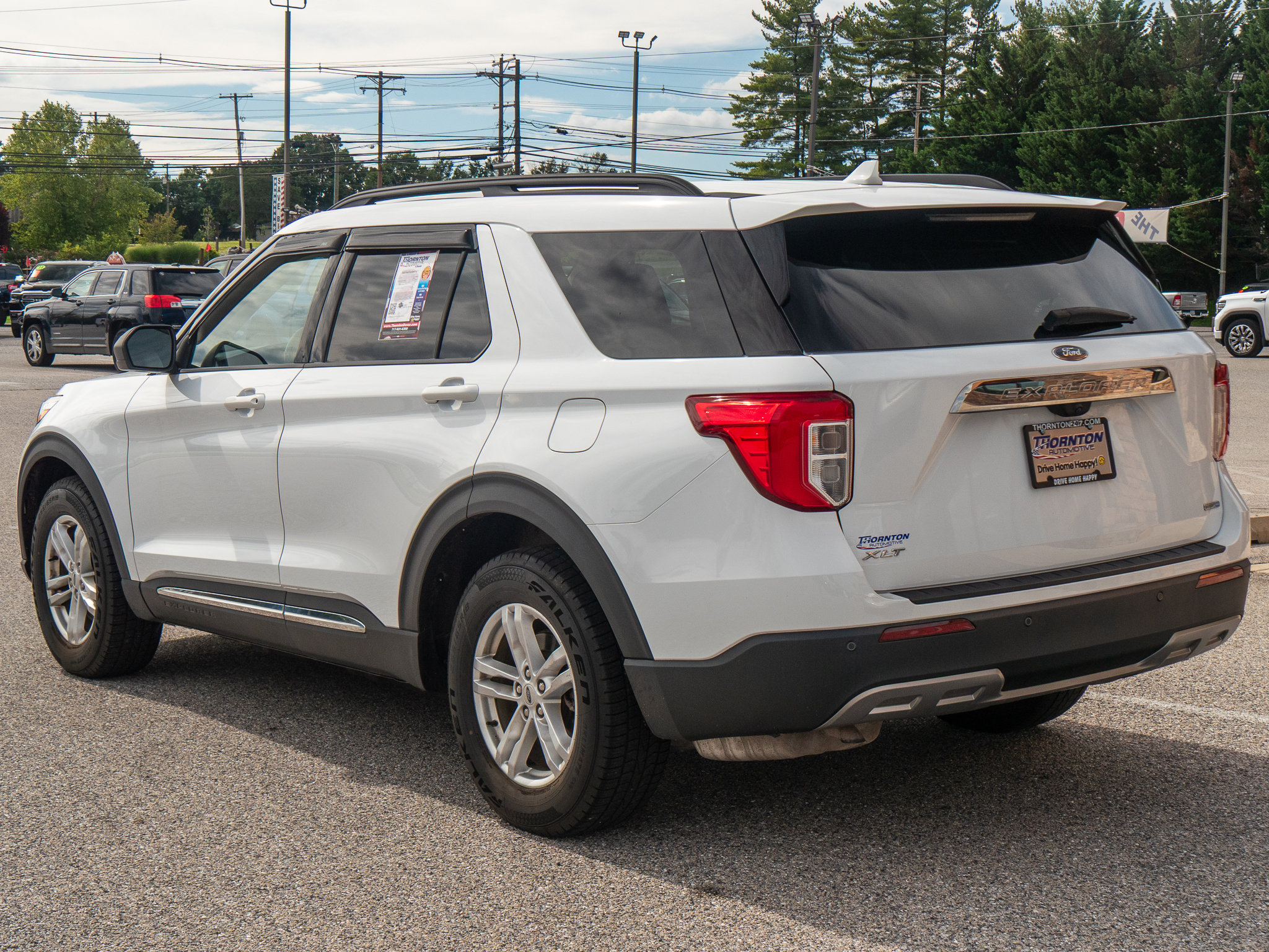 Used 2020 Ford Explorer XLT w/ Equipment Group 202A AWD/4WD image 5