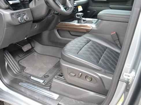 New 2025 Chevrolet Silverado 1500 RST image 42