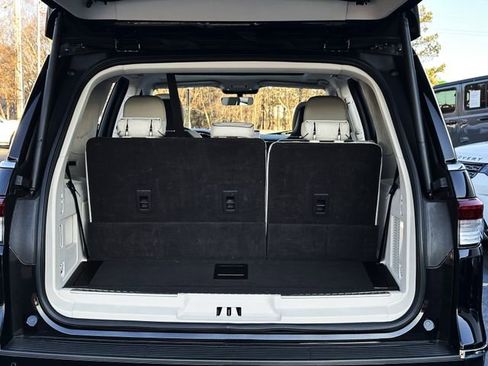 Used 2023 Lincoln Navigator Black Label image 44