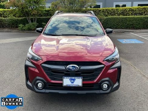 Used 2024 Subaru Outback Premium AWD/4WD image 2