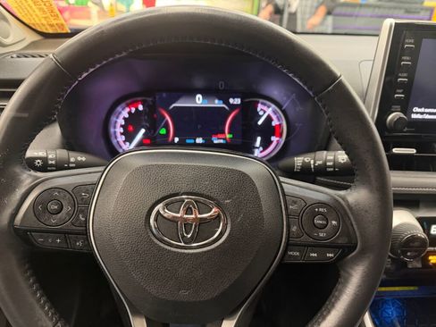 Certified 2020 Toyota RAV4 Limited image 12