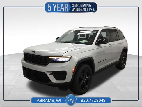 Used 2023 Jeep Grand Cherokee Altitude AWD/4WD image 1
