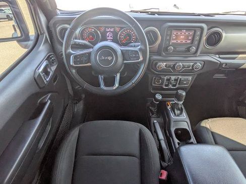 Used 2020 Jeep Gladiator Sport w/ Quick Order Package 24S AWD/4WD image 16