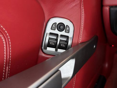 Used 2014 Aston Martin DB9 Volante RWD image 17