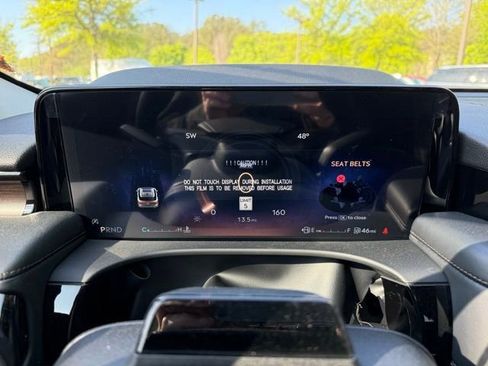 New 2025 Lincoln Aviator Reserve w/ Luxury Package image 7