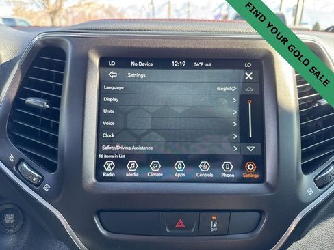 Used 2022 Jeep Cherokee Trailhawk w/ Premium Leather Package image 25