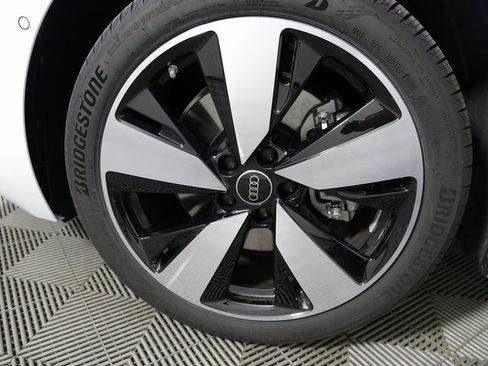 New 2025 Audi A5 2.0T Premium Plus image 9