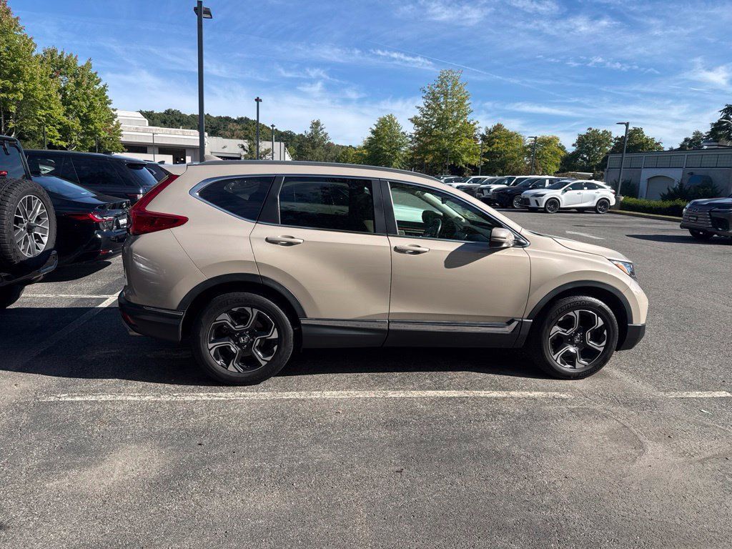 Used 2017 Honda CR-V Touring image 6