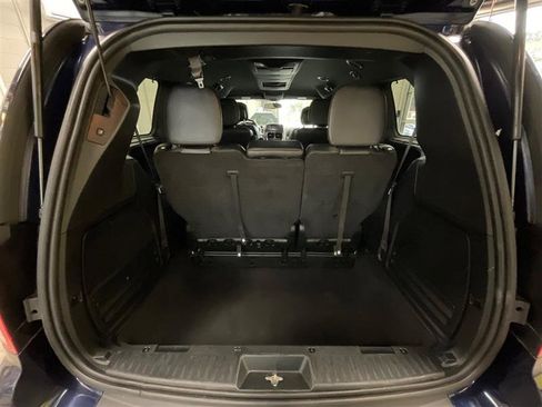 Used 2017 Dodge Grand Caravan GT image 18
