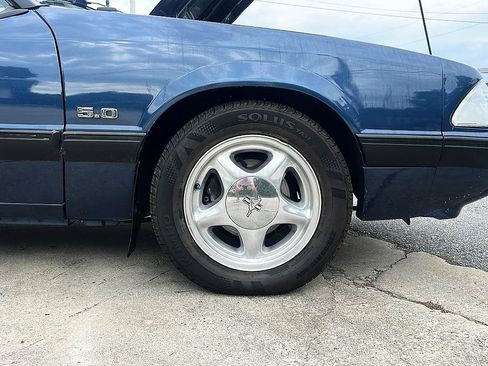 Used 1989 Ford Mustang LX RWD image 22