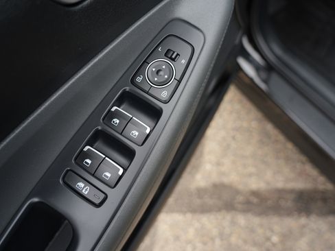 Used 2023 Hyundai Santa Fe SEL image 18