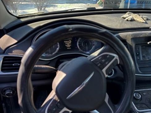 Used 2016 Chrysler 200 LX image 11