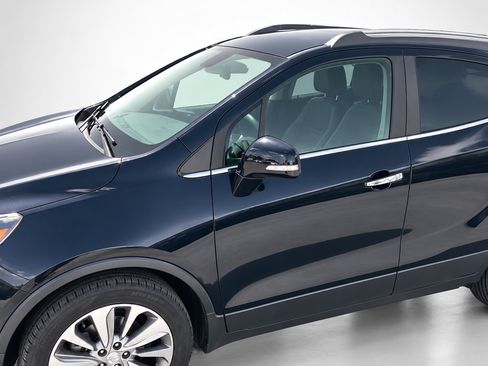 Used 2019 Buick Encore Preferred FWD image 7