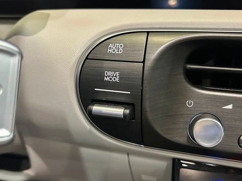 Used 2026 Hyundai Palisade SEL Premium FWD image 54