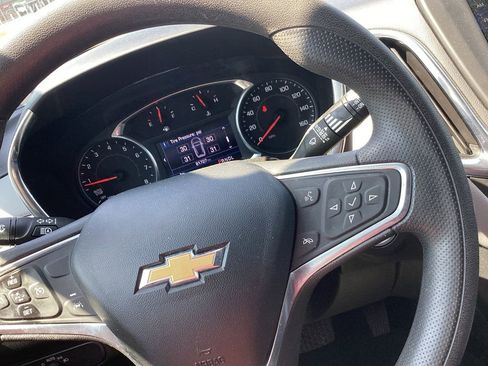 Used 2022 Chevrolet Equinox LT image 20