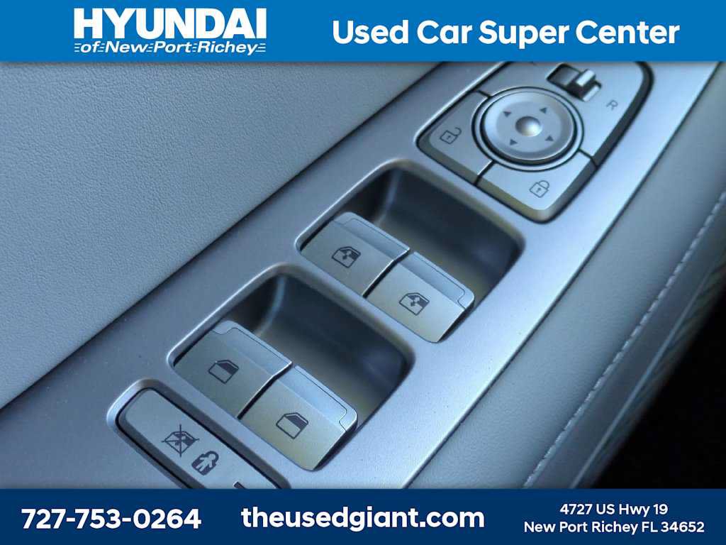 Certified 2022 Hyundai Palisade SEL w/ 8P Bench Seat Package FWD image 29