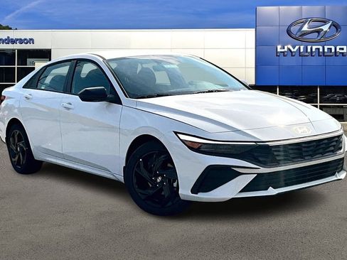 Certified 2026 Hyundai Elantra Sport FWD image 2