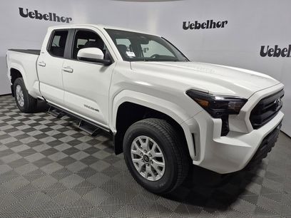 New 2025 Toyota Tacoma SR5