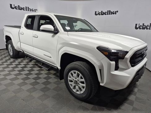 New 2025 Toyota Tacoma SR5 image 1