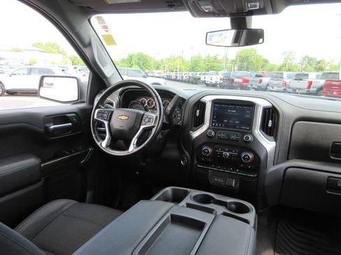 Used 2019 Chevrolet Silverado 1500 LT w/ All-Star Edition AWD/4WD image 24
