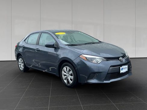 Used 2016 Toyota Corolla LE FWD image 7