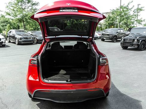 Used 2023 Tesla Model Y Long Range AWD/4WD image 27