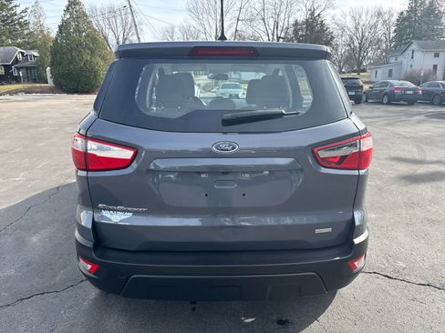 Used 2019 Ford EcoSport S image 4