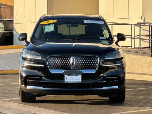 Certified 2022 Lincoln Aviator 2WD w/ Premium Package image 8