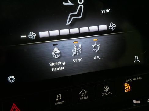 Used 2023 INFINITI QX50 Sport AWD/4WD image 31