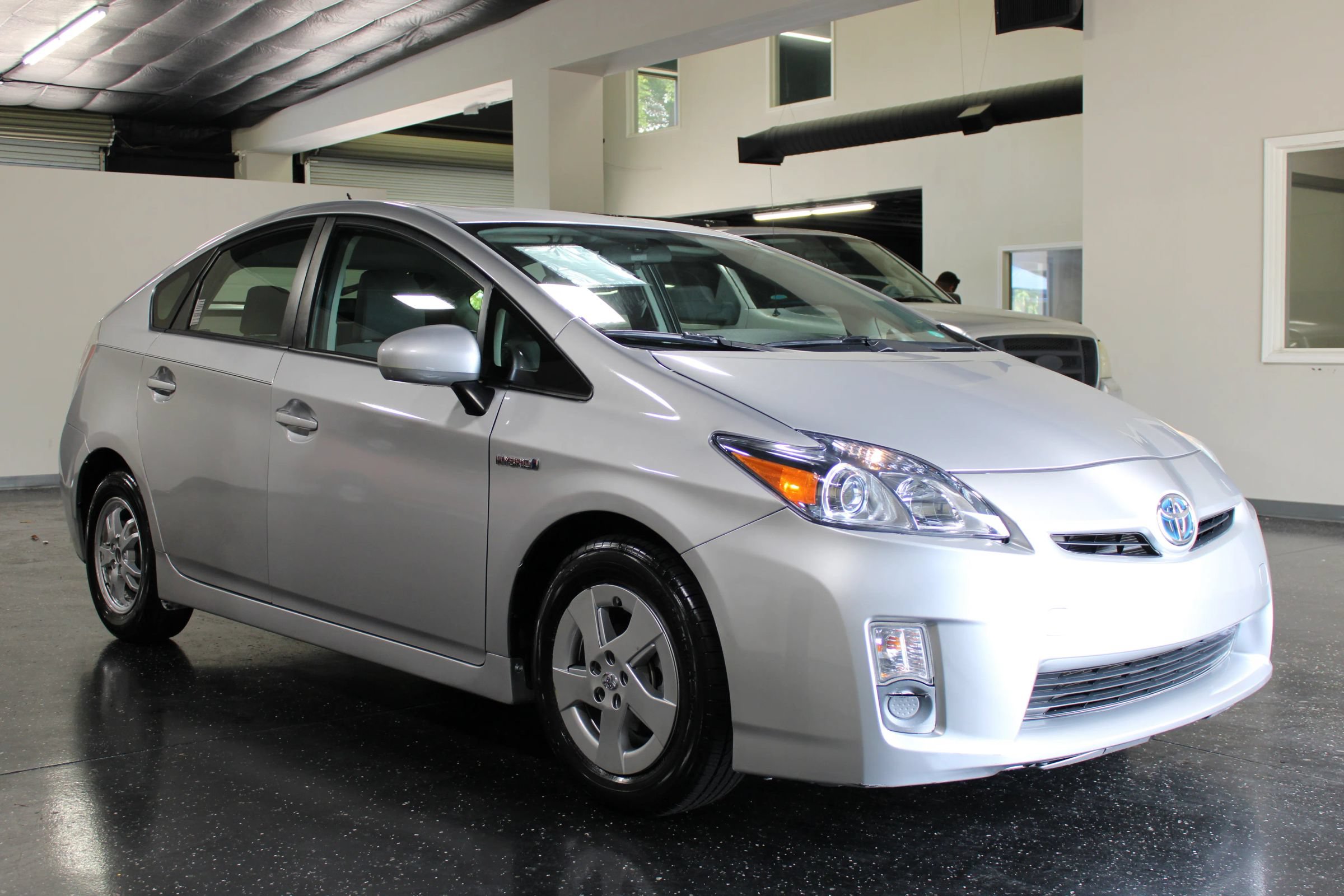 Used 2011 Toyota Prius Two FWD image 1
