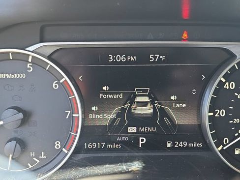 Certified 2023 Nissan Rogue SV AWD/4WD image 31