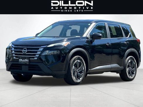Used 2024 Nissan Rogue SV AWD/4WD image 8