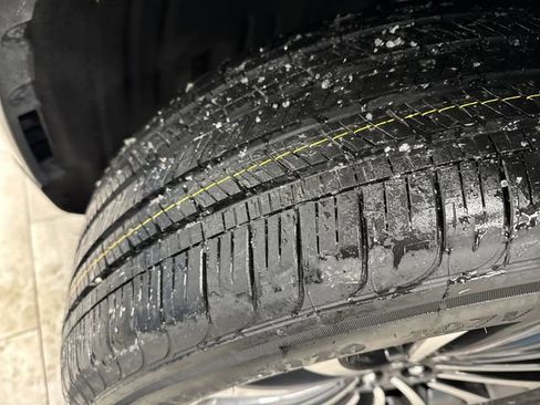 Used 2023 Lincoln Aviator AWD w/ Premium Package image 42