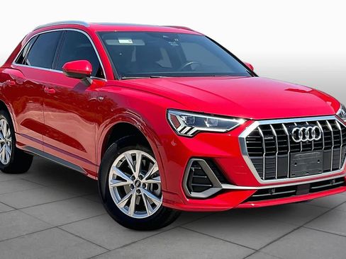 Used 2022 Audi Q3 2.0T Premium Plus AWD/4WD image 3