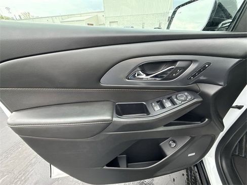 Certified 2020 Chevrolet Traverse Premier w/ Redline Edition image 23