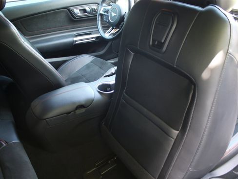 Used 2019 Ford Mustang GT Premium w/ Equipment Group 401A RWD image 11