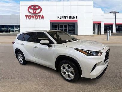Used 2023 Toyota Highlander L