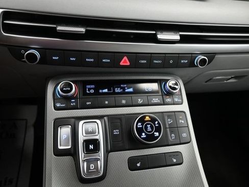 Used 2025 Hyundai Palisade SEL AWD/4WD image 18