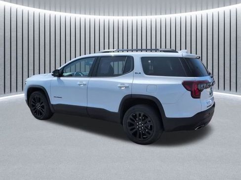 Certified 2023 GMC Acadia SLE w/ Driver Convenience Package AWD/4WD image 9