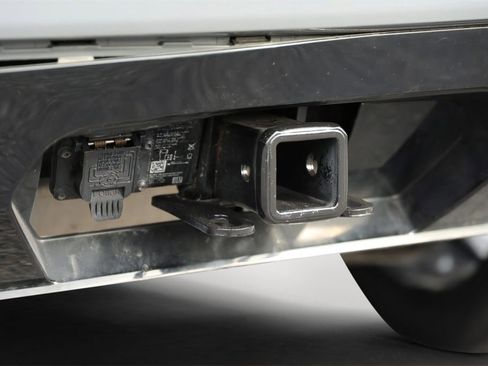 Used 2022 Volkswagen Atlas Cross Sport SEL Premium R-Line image 10