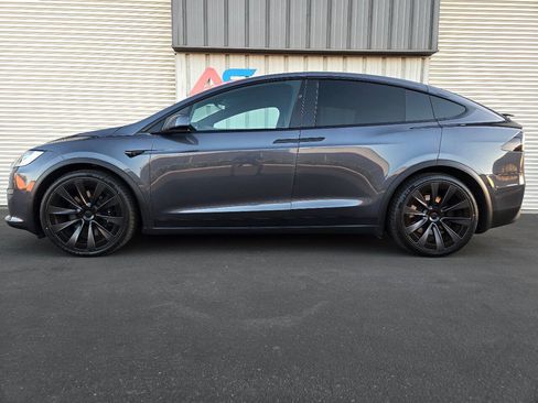 Used 2022 Tesla Model X Plaid AWD/4WD image 4