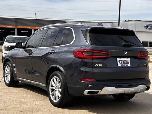 Used 2019 BMW X5 xDrive40i w/ Premium Package image 5