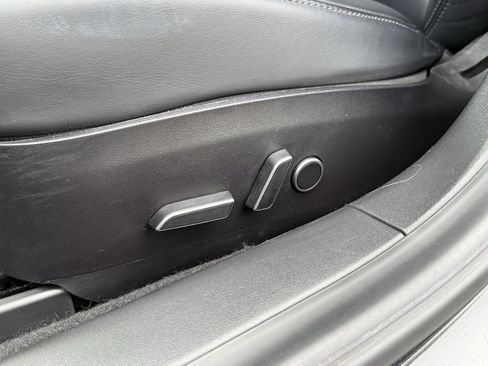 Used 2021 Tesla Model 3 Standard Range Plus image 23