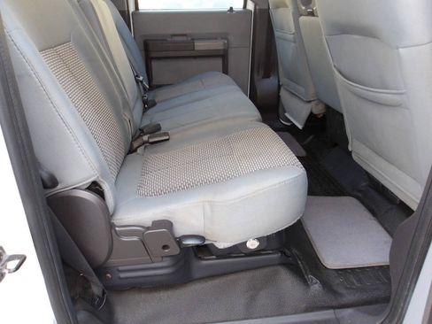 Used 2011 Ford F250 XLT w/ XLT Interior Pkg AWD/4WD image 23