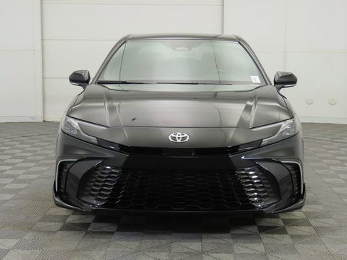 Used 2025 Toyota Camry XSE image 2